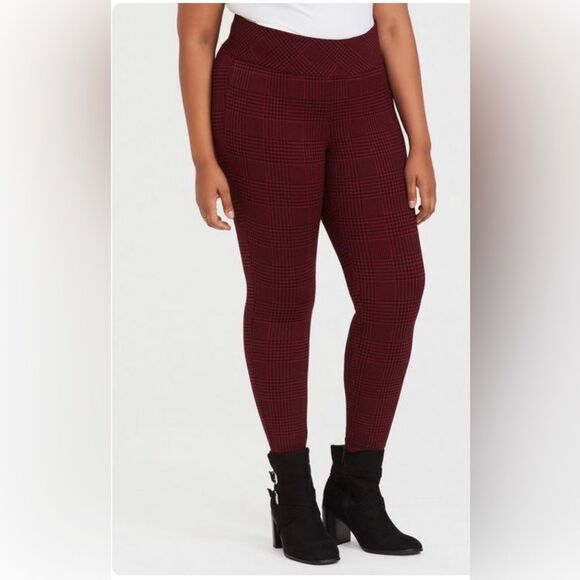 Studio Ponte Slim Fix Pixie Pant Red Plaid Houndstooth Sold Out Online Torrid 2 - Picture 1 of 6
